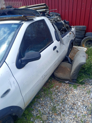 Fiat Strada sol ön kapı