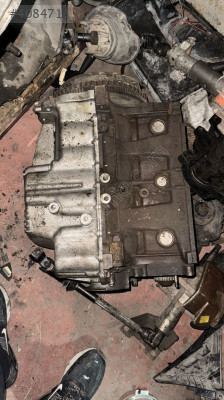 Renault megane 2 1.6 benzinli yârım motor