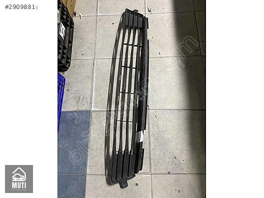 TOYOTA COROLLA 10-12 53112-12230 ÖN TAMPON PANJURU