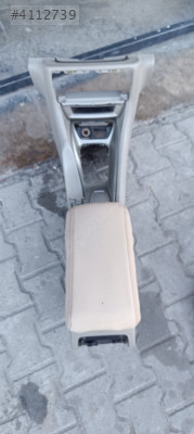 CİTRÖEN C5 ÇIKMA ORJİNAL ORTA KONSOL 2008 - 2014