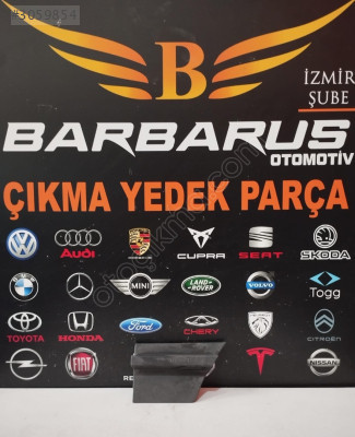 VOLKSWAGEN GOLF 7 BAGAJ DÖŞEMESİ SOL KAPAK 5G6867461