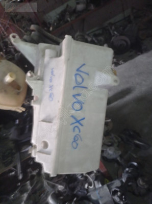 Volvo XC60 su bidonu