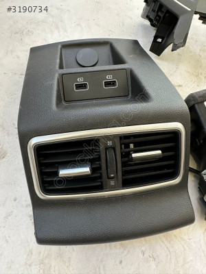 RENAULT MEGANE IV KALORİFER IZGARALARI KOMPLE ORJİNAL