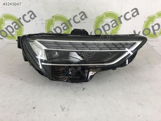 AUDI A3 2024 2025 SAĞ FAR 8Y0941034D