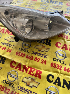 CORSA D sağ far