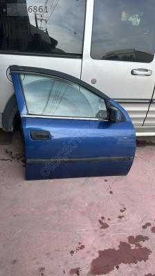 OPEL ASTRA G ÇIKMA ORJİNAL SAĞ ÖN KAPI YEDEDKI PARÇALARI