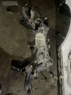 RENAUT CLİO 5  TRAVERS