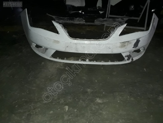 SEAT TOLEDO 2015 ÖN TAMPON