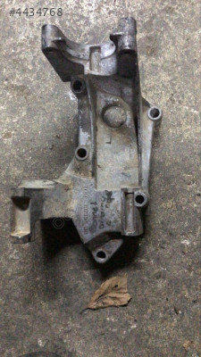 Ford Connect şarj dinamo bracketi