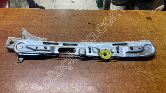 OPEL VECTRA C SAĞ ARKA CAM KRİKOSU ÇIKMA 24451522 CANCAN OPEL