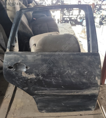 VOLKSWAGEN POLO SAĞ ARKA KAPI 2002 2008 ORİJİNAL ÇIKMA PARÇA