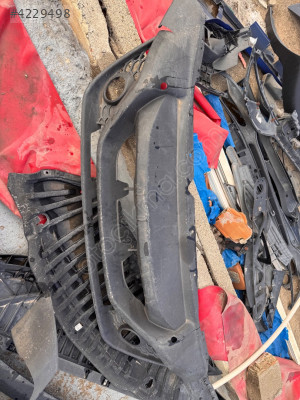 Nissan juke ön tampon ızgarası çıkma yedek parça