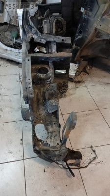 02-08 Peugeot Partner Sağ Ön Şasi Kesme Kupa - Citroen Berling