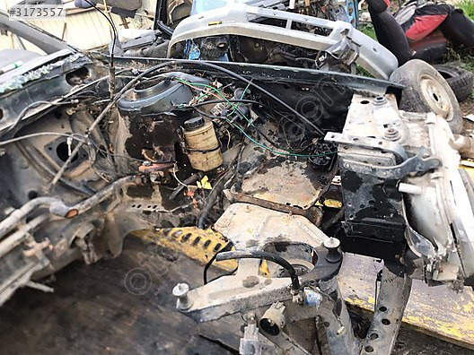 RENAULT 21 SOL ŞASE PODYA KESME