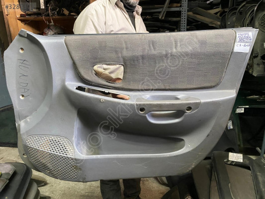 2000-2005 Hyundai Accent Orjinal Sağ Ön Kapı Döşemesi