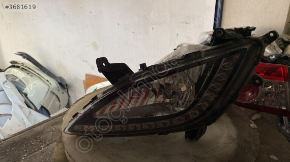 Orjinal Hyundai i20 Çıkma Sol Sis Farı
