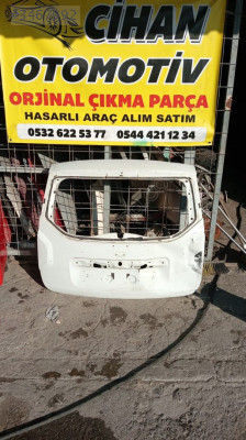 Dacia Duster arka bagaj kapağı