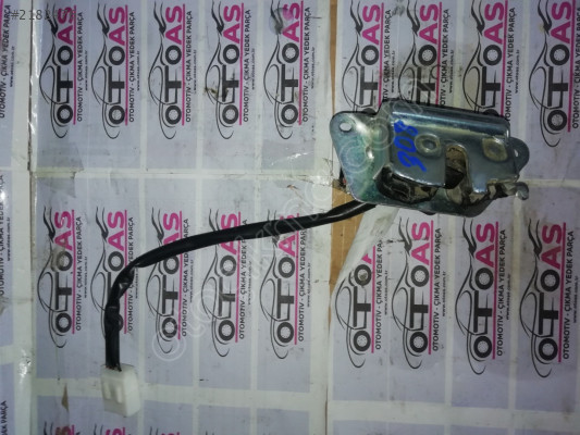 FIAT FIOTINO BAGAJ KİLİDİ 07M17