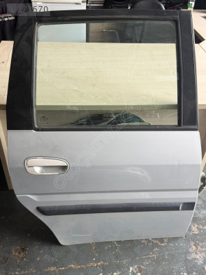 HYUNDAİ MATRİX SAĞ ARKA KAPI