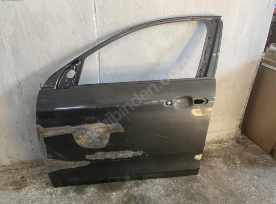 Fiat Egea orjinli çıkma sol ön kapı