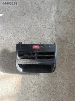 FIAT LİNEA ÇIKMASAĞ SOL ORTA DİFÜZÖR