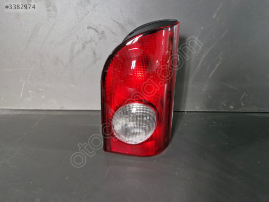 HYUNDAİ H100 SAĞ ARKA STOP LAMBASI DUYSUZ SIFIR 1996-2005