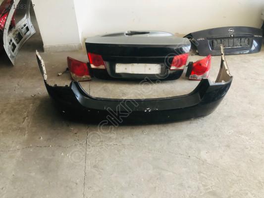 Chevrolet cruze komple hatasız arka set orjinal.