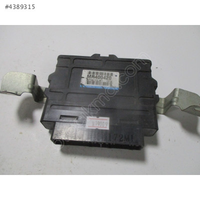 Mitsubishi Pajero Şanzıman Modülü MR400420 X2T34172