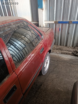 toyota corolla ae 92kasa(fındık kasa) 1994 model sol arka kapı