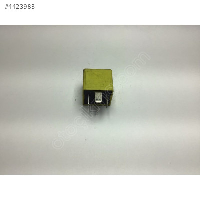 Ford Focus Çok Fonksiyonlu Sarı Röle V23136-B1-X33 93BG14N089B1B