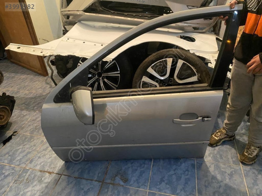 MİRİM OTODAN FORD MONDEO SOL ÖN KAPI DOLU