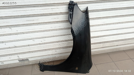 TOYOTA COROLLA 2002 2006 SEDAN SOL ÇAMURLUK SIFIR MALEZYA
