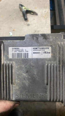 RENAULT MEGAN 1 MOTOR BEYNİ