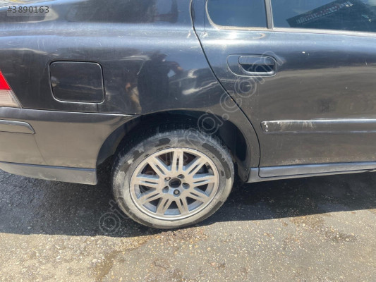 Volvo S60 T5 Modeli İçin Çıkma Jant Lastik Seti