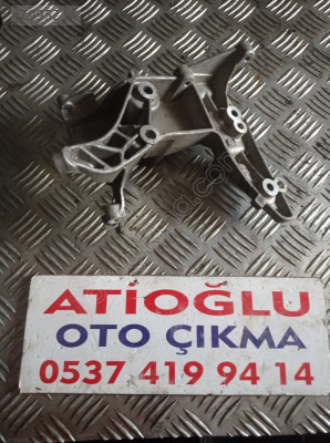 Citroen Berlingo şarj dinamo bağlantı braketi 2002 2010