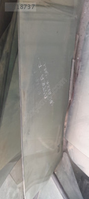 Astra F ön kapı camı