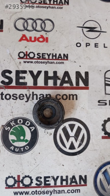 1J0412331C  Volkswagen Polo 2017 1.2 tsı  üst  amortisör takozu