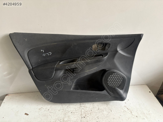 RENAULT CLİO 4 SOL ÖN KAPI DÖŞEMESİ