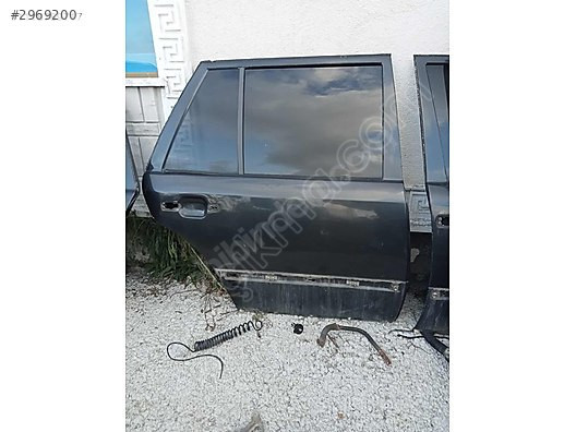 MERCEDES W124 SW ORJİNAL SAĞ ARKA KAPI