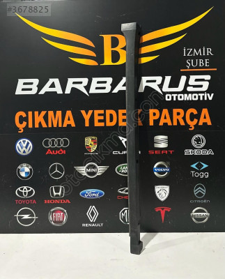 VOLKSWAGEN PASSAT B7 SAĞ MARŞPİYEL KAPLAMASI 2007-2014 2GM-85