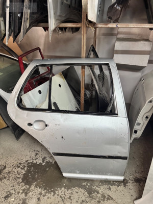 VOLKSWAGEN GOLF 4 SAĞ ARKA KAPI EYUPCAN OTO