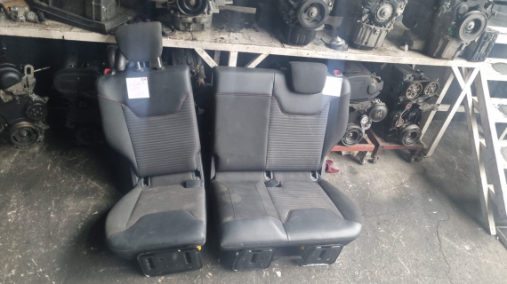 FORD COURİER ARKA KOLTUK TAKIMI 2023 TİTANİUM