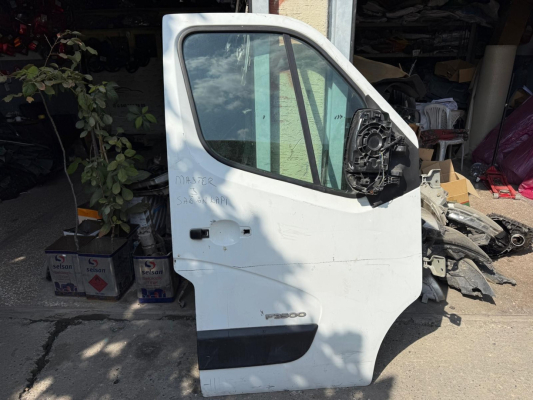 RENAULT MASTER 3 SAĞ ÖN KAPI ORJİNAL ÇIKMA TEMİZ ÜRÜN