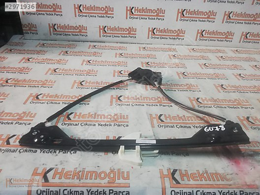 VW TOURAN CAM KRİKOSU SAĞ ARKA