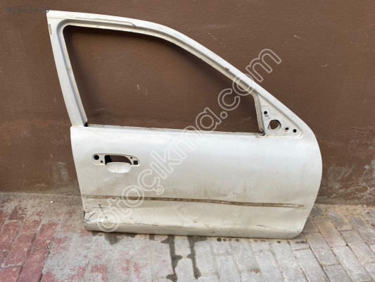 1996 - 2001 FORD MONDEO SAĞ ÖN KAPI ORİJİNAL ÇIKMA