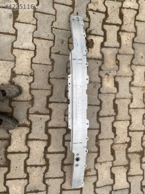 mercedes w205 ön tanpon demiri cıkma orjinal