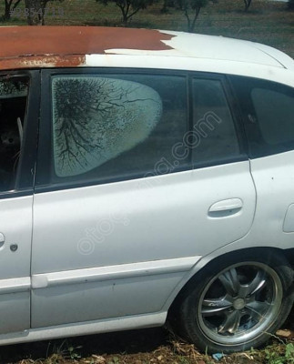 kia rio sol arka kapı