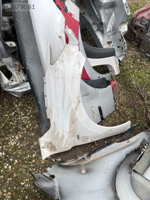 PEUGEOT 301 SAĞ ÖN ÇAMURLUK BEYAZ