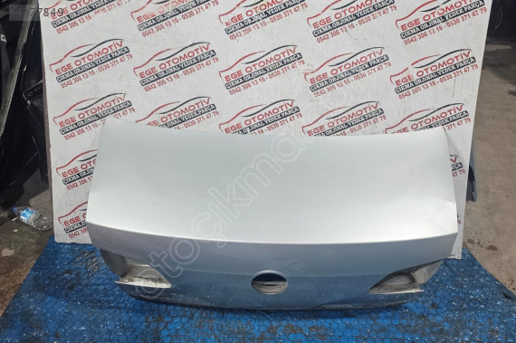 2011/2014 VW PASSAT B7 GRİ BAGAJ KAPAĞI ORJINAL