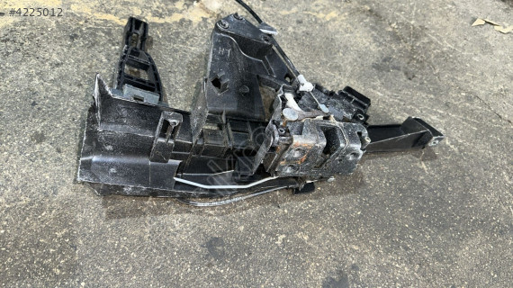 2007 FORD FOCUS 2 SOL ÖN KAPI KİLİDİ VE MEKANİZMASI